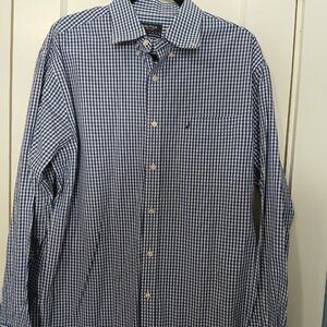 NAUTICA BRAND LONG SLEEVE BUTTON DOWN SHIRT.  NAVY BLUE AND WHITE CHECK.  SIZE L